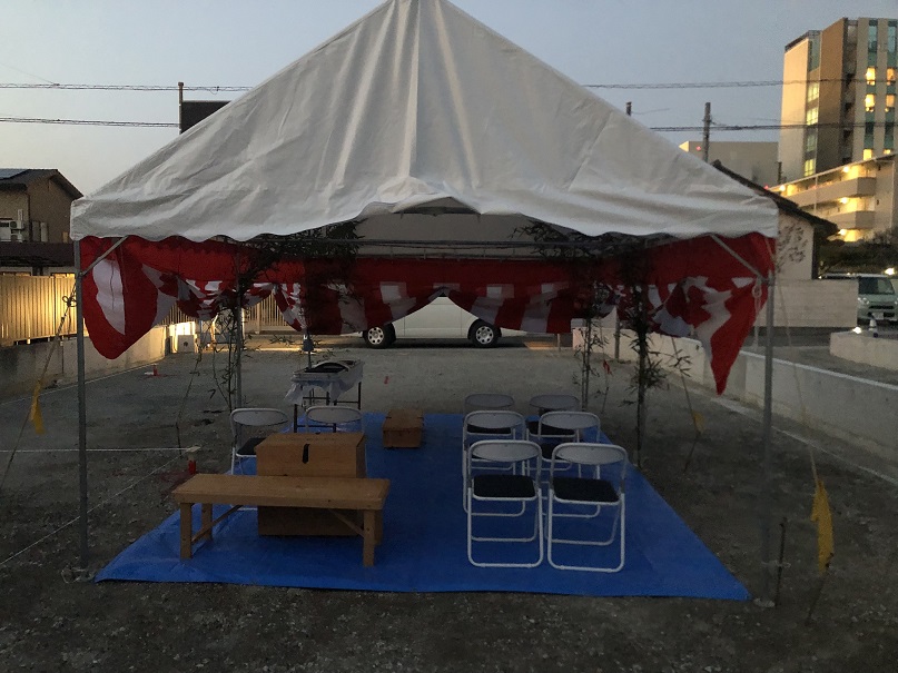 �n���Ձ@�ݒu�@�e���g�@���Q�@�����@�F�a���@���R